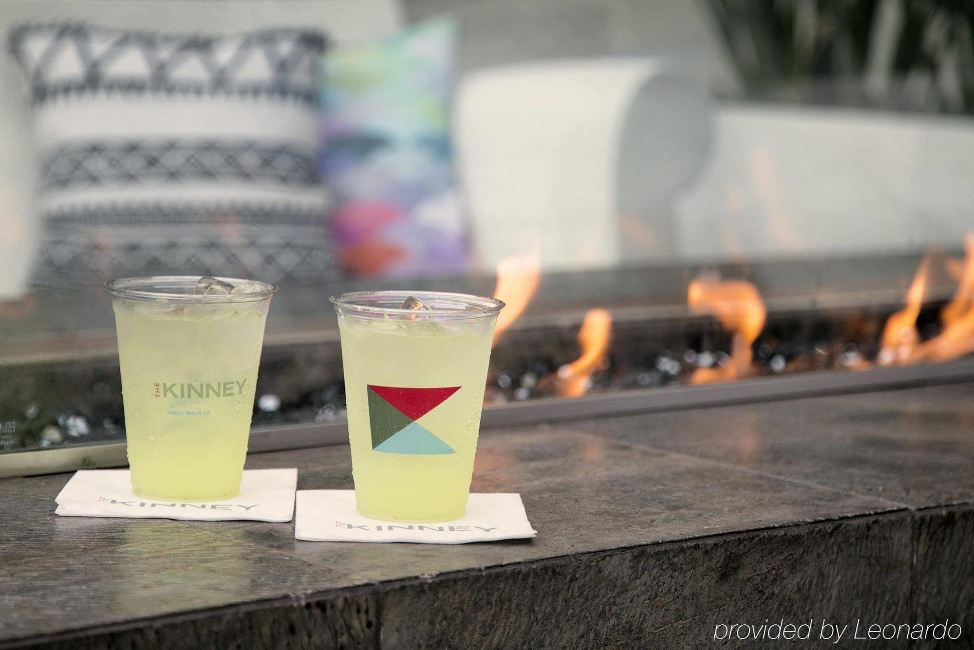 The Kinney - Venice 3*